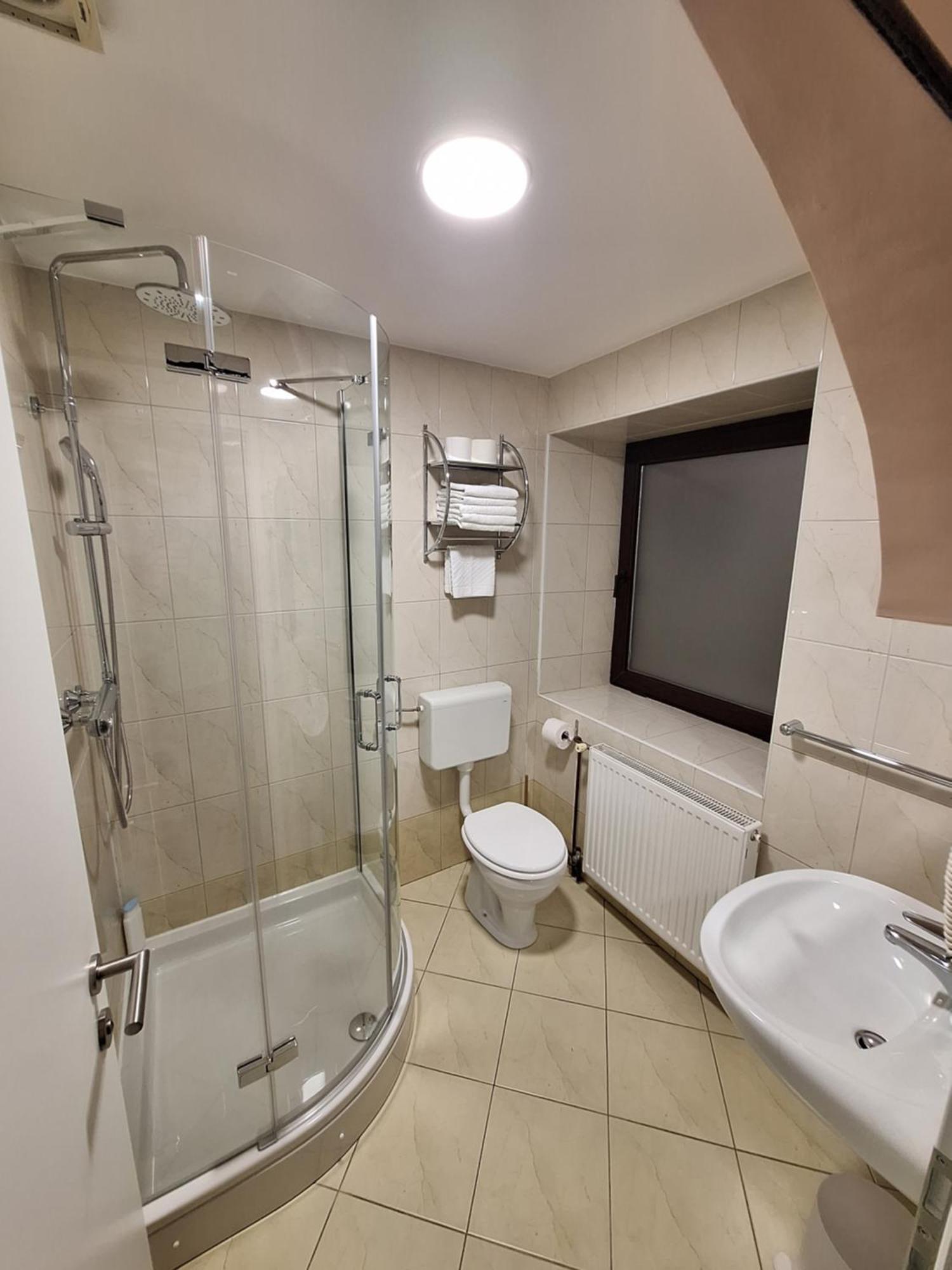 Prenocisca Kralj Apartamento Komenda Exterior foto